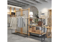 A Guide to Display Ideas for Women's Clothing Stores